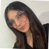 Melissa Monge's Instagram, Twitter & Facebook