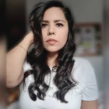 El sol... el mejor filtro. La confianza... la mejor actitud. De frente...  para que no solo tenga fotos de lado jajaja Espero que hayan tenido un buen  día 😊