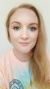 Stacy showed her different looks: a softer look and a more polished look 😊