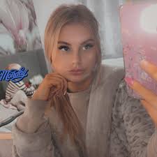 Could anyone recommend a reliable service to remove a cut- down tree please