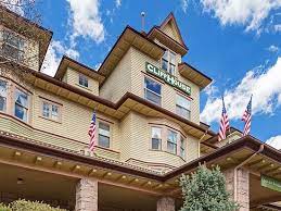 There are several hiking trails up pikes peak, but only one will bring you all the way to the top, and that's barr trail (the trailhead is trailhead near the railway in manitou springs). The 10 Closest Hotels To Barr Trail To Pikes Peak Manitou Springs Tripadvisor Find Hotels Near Barr Trail To Pikes Peak