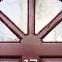 Pas besoin d'être un bricoleur de génie pour améliorer l'isolation de sa porte d'entrée. Isoler Une Porte D Entree