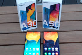 Check spelling or type a new query. 5 Perbedaan Samsung Galaxy A30 Dan A50 Lebih Unggul Mana