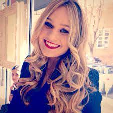 Jacquelyn Snell's Instagram, Twitter & Facebook