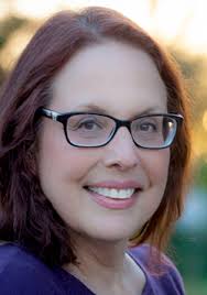 Deana Hendrickson's Instagram, Twitter & Facebook