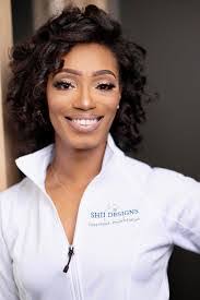 Kayla Hooper's Instagram, Twitter & Facebook