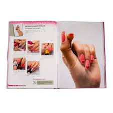 No debería decirle esto, porque pudiera darle alas, pero me pierde la sinceridad. El Arte De Las Unas Manicure Pedicure Lexus Editores Peru