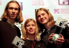 Hanson is a member of vimeo, the home for high quality videos and the people who love them. Mmmbop Das Machen Die Hanson Bruder Heute Mopo De