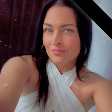 Sarah Wiggins in people