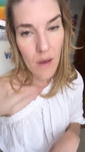 Laura Grose's Instagram, Twitter & Facebook