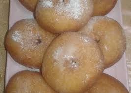 Donat cemilan yang banyak orang menyukainya. Kiat Kiat Mengolah Donat Ekonomis Mantap Resep Us