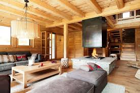 Societe Situe Dans Le Haut Doubs Entre Morteau Et Pontarlier Vous Propose Des Structures En Bois A Votre Image Du Chalet Maison Maison Contemporaine Chalet