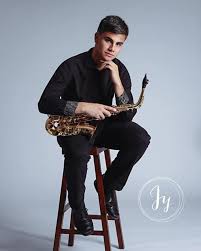 Next, we'd like to welcome Luke Lerner to the JMU School of Music  community! Luke is a saxophonist and will be pursuing a Bachelor's in Music  Performance this Fall. We asked him