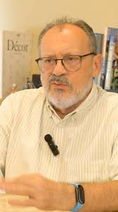 Dimas fala um pouco mais sobre revestimentos de pisos, como a cerâmica  extrudada e outras importantes características na hora de escolher o piso  para cozinhas profissionais., #cozinhasprofissionais ...