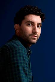 Check out some of our favorite hollywood couples who found romance together on screen and in real life. Frederic Garcia Campus Le Havre Normandie