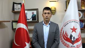 Niğde çukurkuyu köyü'nde yaşayan bir ailenin oğlu olan ömer halisdemir 42 yaşında özel. Omer Halisdemir In Kardesi Agabeyime Ilk Kursunu Daha Once 2 Kez Hayatini Kurtardigi Asker Sikti Ntv