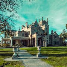 Lyndhurst