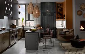 The subtlety and softness of nature define this distinguished proposal. Silestone Eternal Serena Quartz Worktops Net