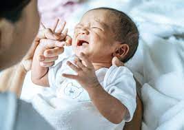 yenidoganda uykusuzluk nedenleri lansinoh