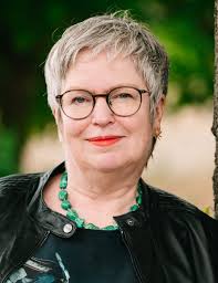 Im persönlichen Gespräch: das Orga-Team des Autorenfestivals „2. Brühler  Autoren Festival mit 34 Lesungen“