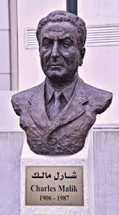 Alice Elie's Instagram, Twitter & Facebook