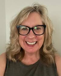 Greetings all you wonderful women! I just turned 68💥 Tried to retire  twice…. Now