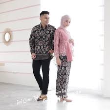 Hope it useful for you guys! Set Kebaya Brukat Kapelan Baju Couple Kondangan Outfit Red Queen Cpkarina Facebook