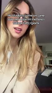 Virginia Aiello's Instagram, Twitter & Facebook