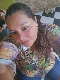 HOLA A TODOS !!! NUEVA X ESTOS LADOS JAJAJA SALUDOS DE URUGUAY 😊😉OTRA  COSITA NO ESTOI Para viejos no soy interesada me amo mucho i soy una  veterana Que soy linda no