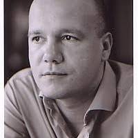 40+ "Daniel Rasch" profiles