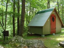 Owners mark and steven believe nature revives the spirit and have created ash grove to bring guests close to nature while keeping them comfortable and honoring the sanctity of the forest and mountains. The Gnome Home A Camping Option Bild Von Ash Grove Mountain Cabins Camping Brevard Tripadvisor