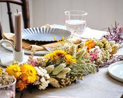 Check spelling or type a new query. Dried Flower Arrangements 6 Gorgeous Ways With Dried Flowers Homes Gardens