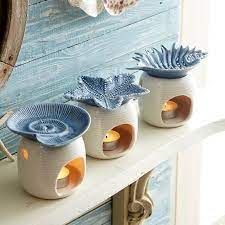 Apr 30, 2020 · 48 beach house decor ideas that will make major waves in any interior. Decorate A Nautical Themed Home Archi Living Com