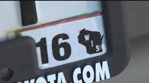 Mar 10, 2020 · where to get registration sticker replacements. Wisconsin Dmv Makes It Easier To Get Replacement Registration Stickers