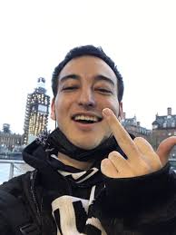 Joji Sushitrash Twitter Dancing In The Dark Music People Pretty Boys