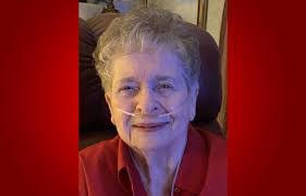 Dixie Purcell's Instagram, Twitter & Facebook