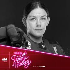 FEMME D'HOCKEY