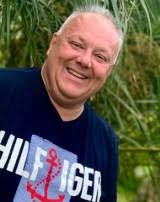 Porady na zdrady". Marcin Popowski nie żyje. Znany detektyw i autor książek  miał koronawirusa