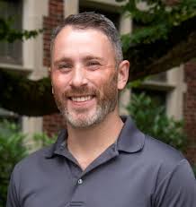 Matthew Deist Receives the Charles and Julie Wharton Award for Outstanding  Extension Achievements