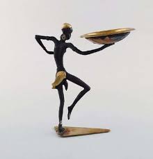 The 30 cm tall löwenmensch figurine of about 30,000 bce has hardly any pieces that can be related to it. Rare Art Deco Figurine Vtg Rare Wade Art Deco Glazed Figurine Argentina Tango Dancer 1930 S Ebay This Porcelain Figurine Is Absolutely Superb Dezustervan