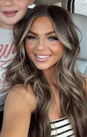 Elisa Blake (e_lisablake)