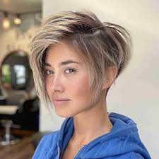 100+ Short Hairstyles for Thin, Fine Hair to Appear Thick & Full