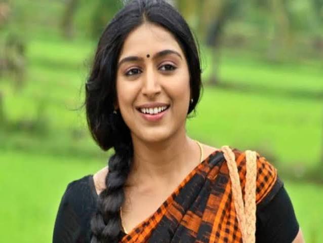 Actress Padmapriya celebrates her 44th birthday today | HBD Padmapriya: ஒவ்வொரு படத்திலும் புதுமை! கேரக்டராகவே நிலைத்த பத்மப்ரியா: ரீ என்ட்ரிக்காக காத்திருக்கும் ...