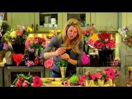 May 31, 2021 · new york (wpix) — a customer at a manhattan whole foods discovered a mouse chowing down on food at the grocery store's meat display. 30 Whole Foods Flower Chef Ideas Flower Arrangements Floral Arrangements Flowers