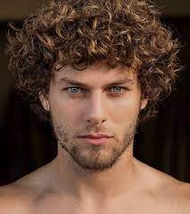 As you can see from the above male models, long hairstyles don't have to be stressful. Model Citizen Magazine Issue 28 Curly Hair Men Mens Hairstyles Curly Hair Styles
