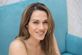 Mariana Genesio, la actriz trans de Pequeña Victoria que sorprende con su  historia de vida