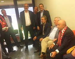 Aziz yıldırım'ın birbirinden önemli açıklamaları şöyle: Fenerist Com En Twitter Aziz Yildirim Aykut Kocaman Ilhan Eksioglu Ali Yildirim Ve Tff Baskani Nihat Ozdemir Karsilasmayi Locadan Birlikte Takip Ediyorlar Https T Co Yh8zccy3pg