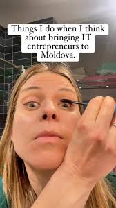 Wanted: A Foreign Entrepreneur for an IT Business Experiment! We’re working 