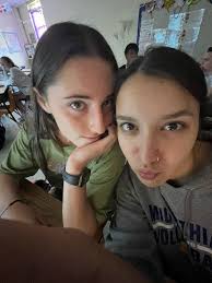 bella🍓 (@bella...yates)