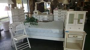 Vintage Frenchprovincial Bedroom Furniture On Consignment At Betterthannew In Longwood Florida Just North Of Orl Furniture Furniture Decor New Furniture